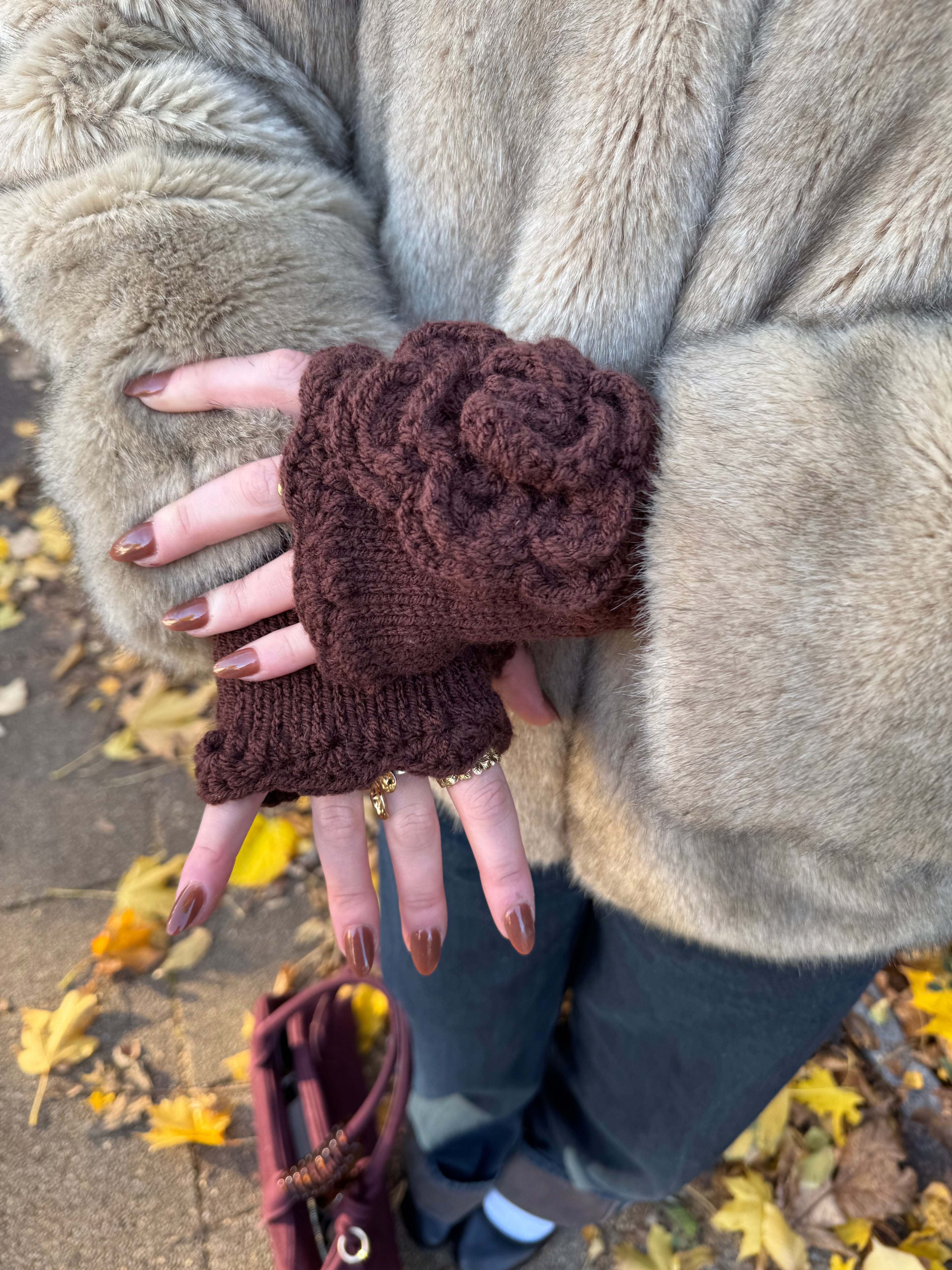 The Mandy Mittens